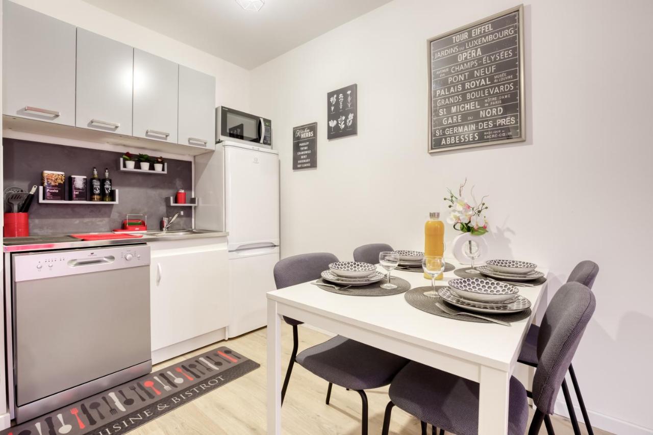 Luxueux Paris - - Les Lilas-parking Gratuit Bagnolet